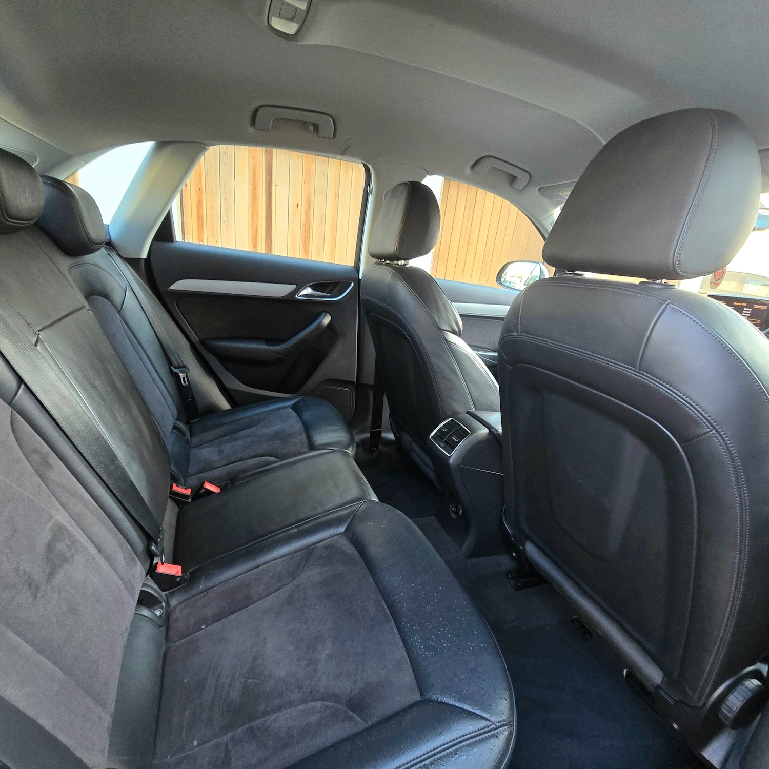 Used Audi Q3 2012 for sale - 77595730: Photo 12