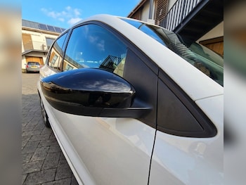 Used Volkswagen Polo 2015 for sale - 78213929: Photo