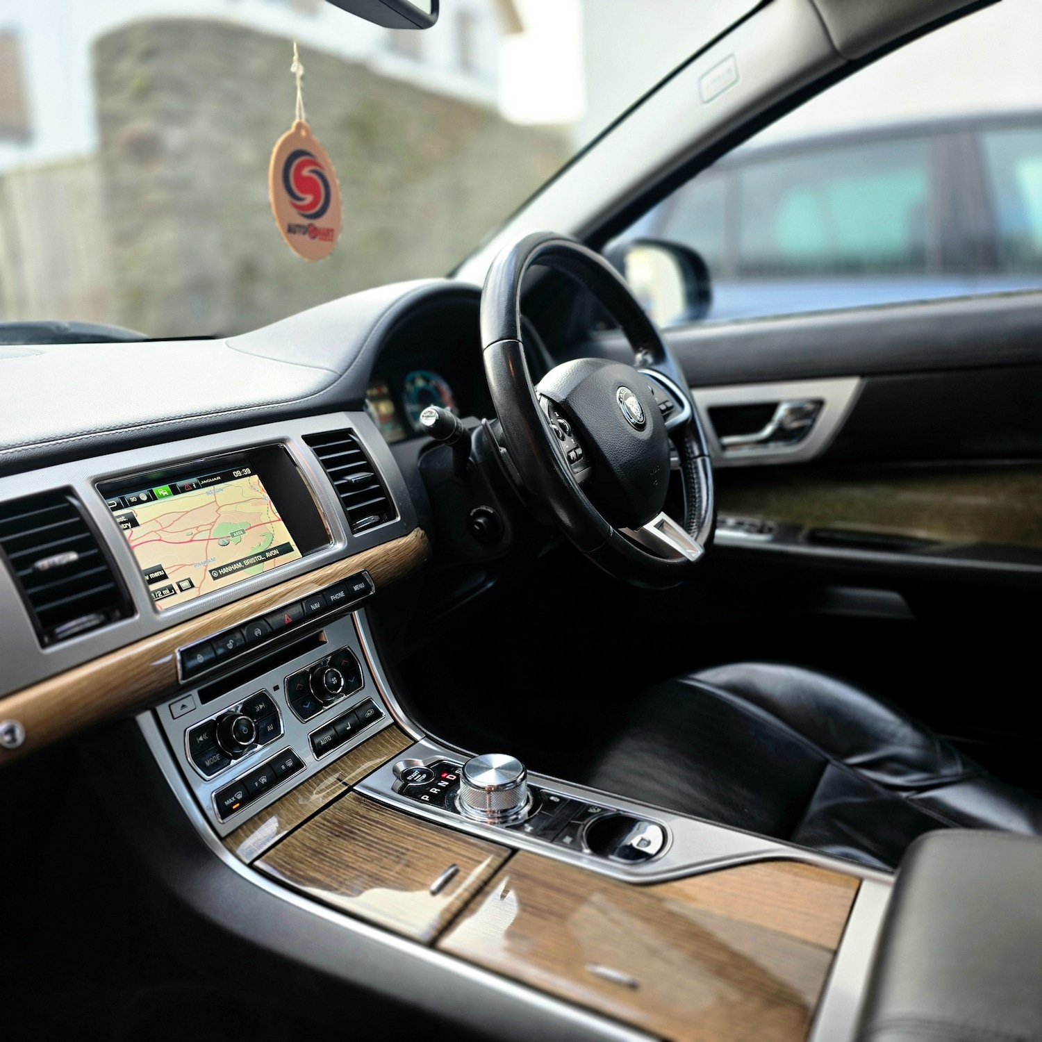 Used Jaguar XF 2013 for sale - 77564437: Photo 19