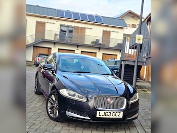 Used Jaguar XF 2013 for sale - 77564437: Photo
