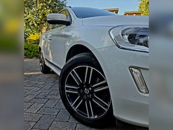 Used Volvo XC60 2016 for sale - 79168379: Photo