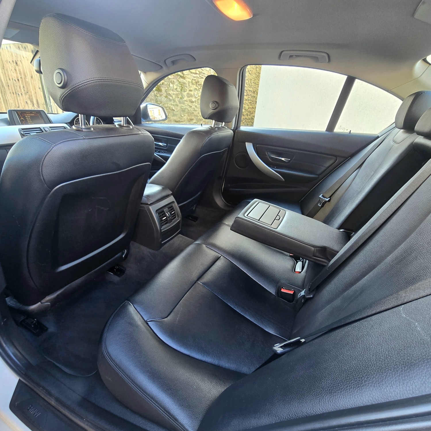 Used BMW 3 Series 2012 for sale - 77453567: Photo 18