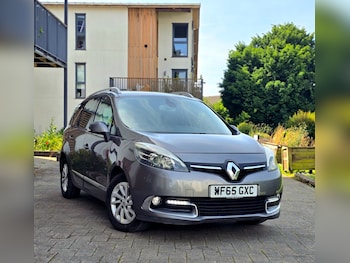 Used Renault Grand Scenic 2015 for sale - 78937038: Photo