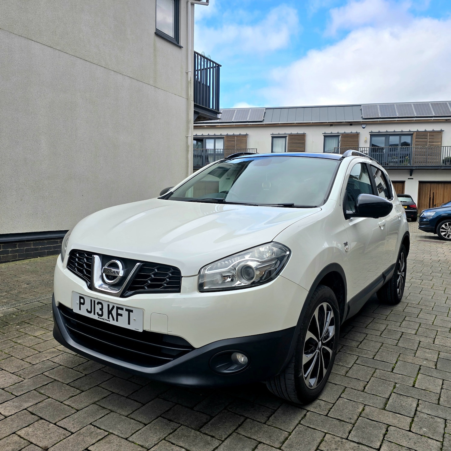Used Nissan Qashqai 2013 for sale - 77651705: Photo 5