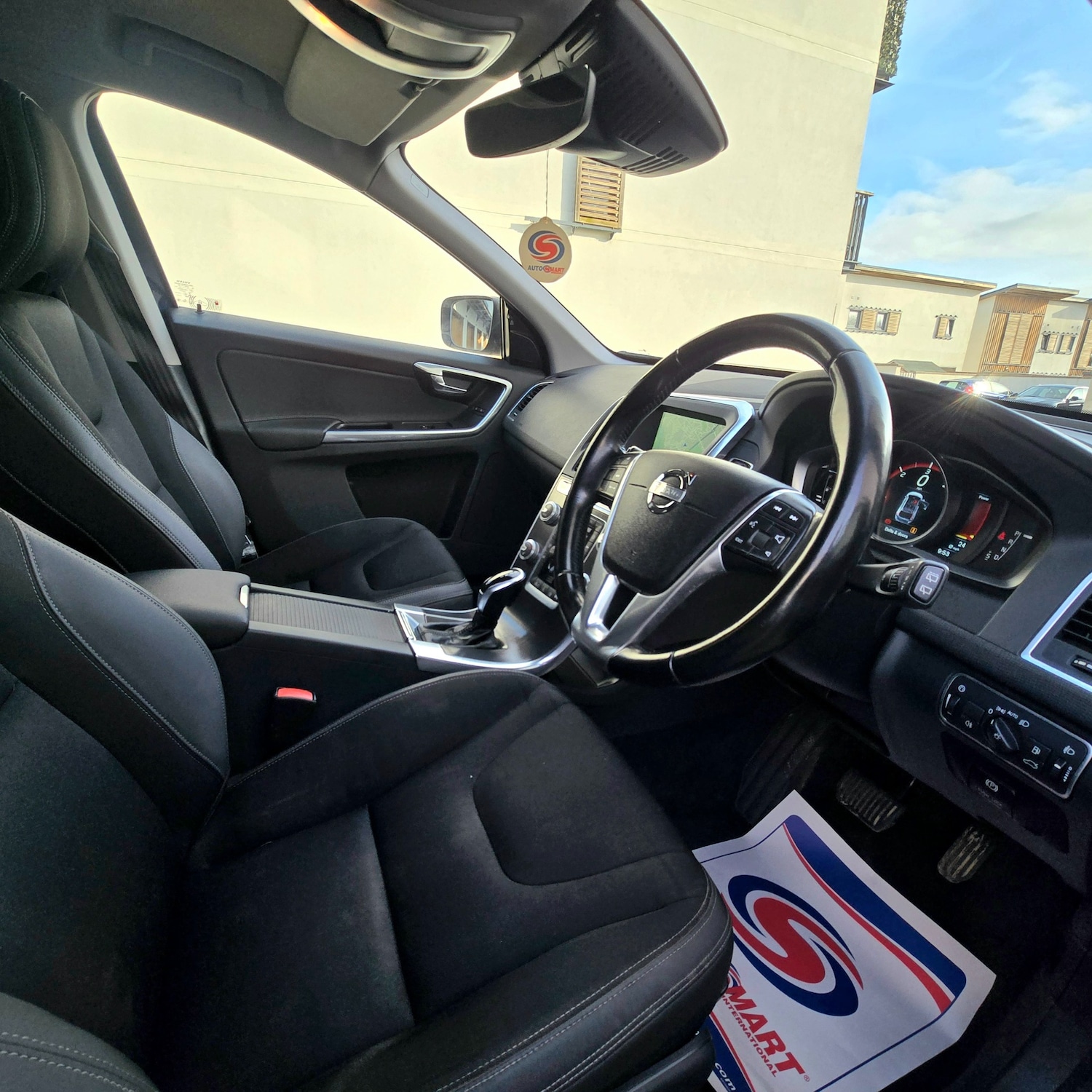 Used Volvo XC60 2014 for sale - 78025721: Photo 16