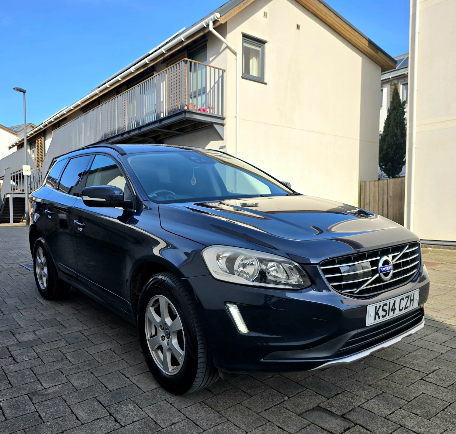 Used Volvo XC60 2014 for sale - 78025721: Photo 6