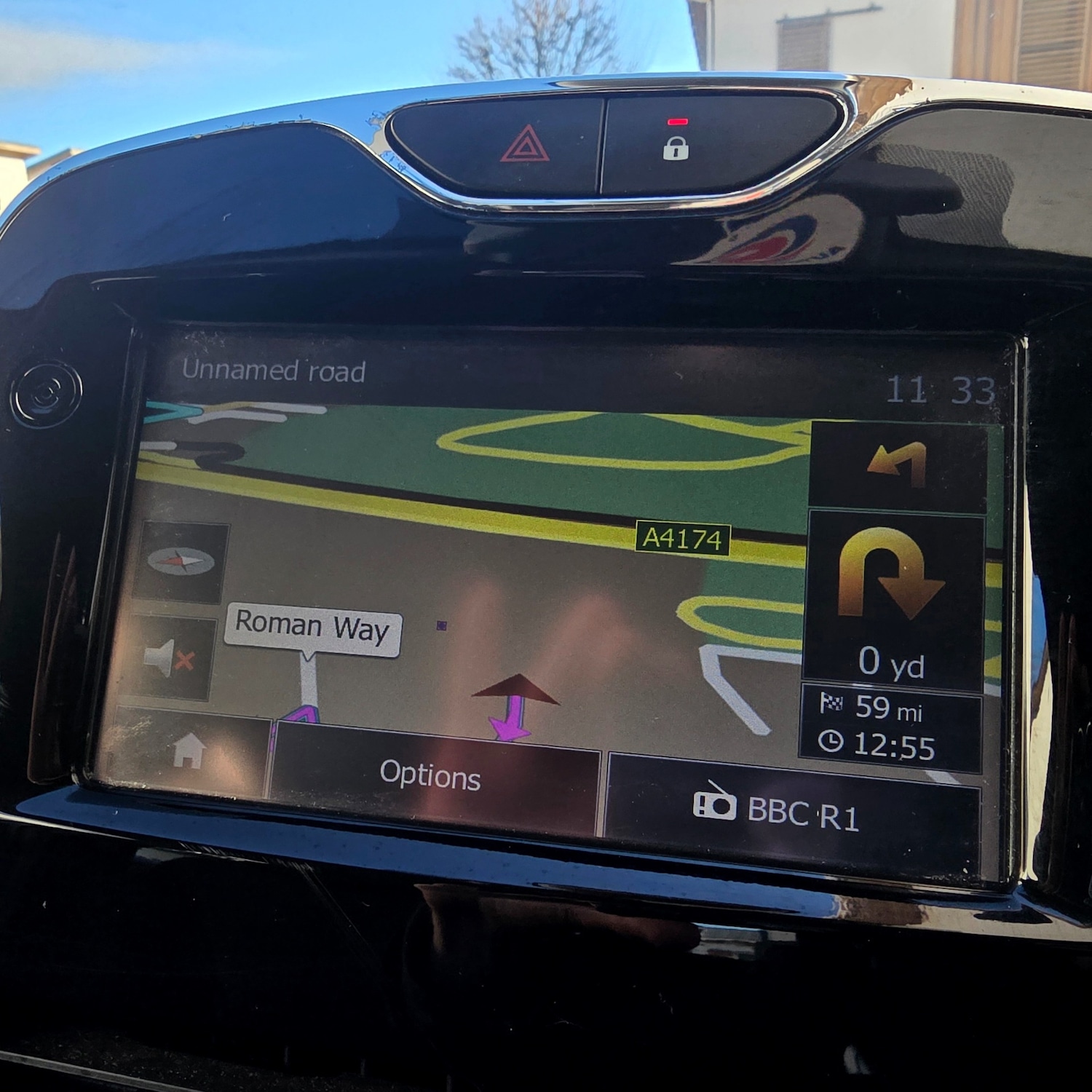 Used Renault Clio 2014 for sale - 77392632: Photo 17