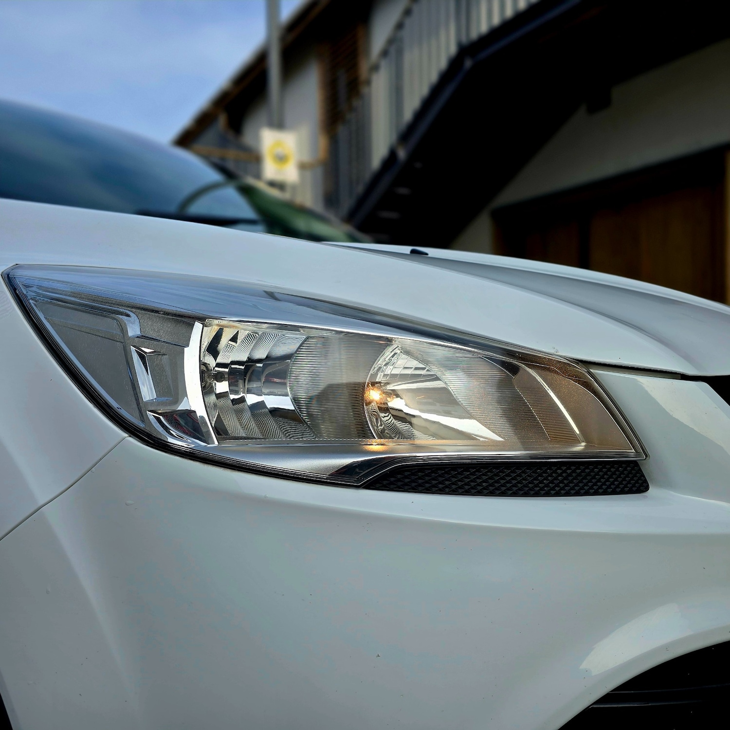 Used Ford Kuga 2016 for sale - 77962342: Photo 3