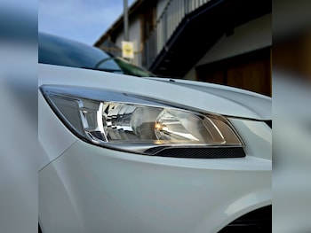 Used Ford Kuga 2016 for sale - 77962342: Photo