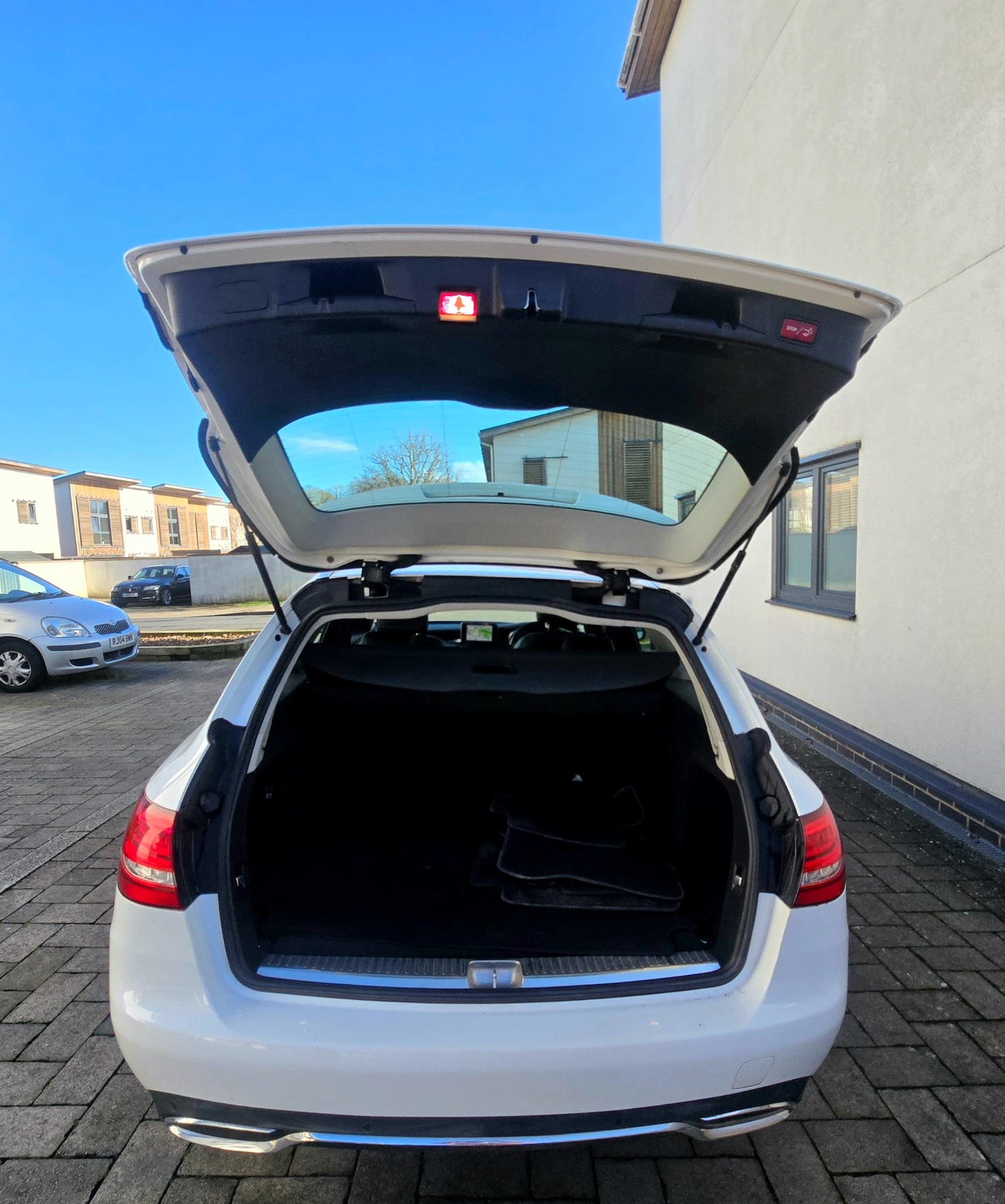 Used Mercedes-Benz C Class 2015 for sale - 77522368: Photo 10