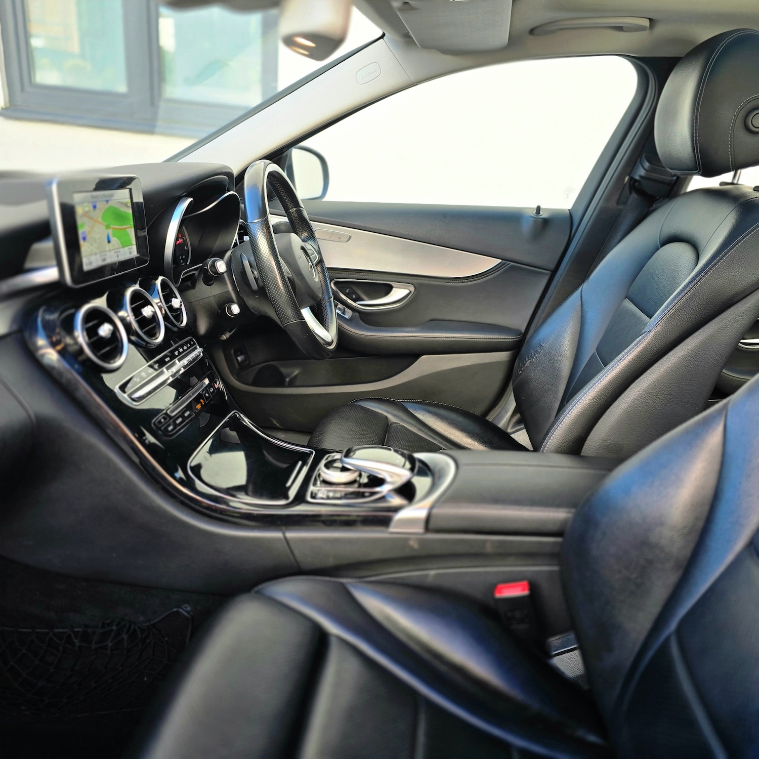 Used Mercedes-Benz C Class 2015 for sale - 77522368: Photo 14