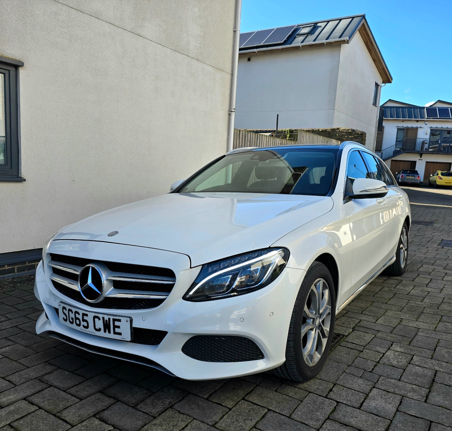 Used Mercedes-Benz C Class 2015 for sale - 77522368: Photo 6