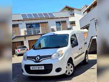 Used Renault Kangoo 2017 for sale - 78470608: Photo