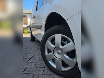 Used Renault Kangoo 2017 for sale - 78470608: Photo