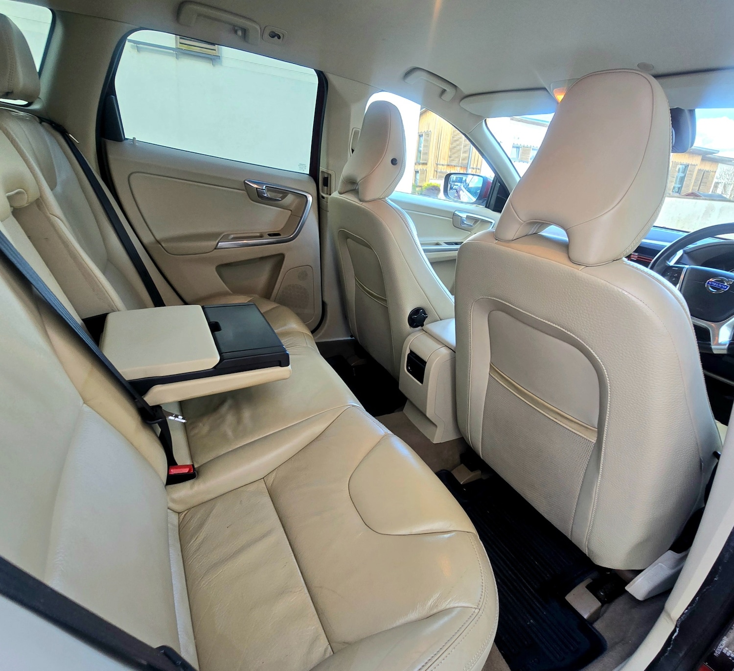 Used Volvo XC60 2012 for sale - 77897956: Photo 17