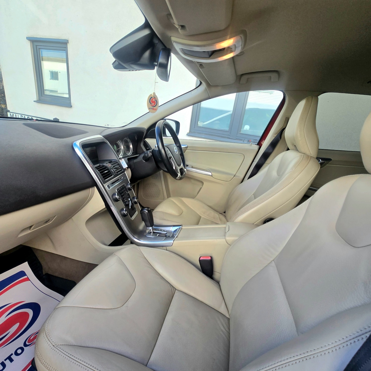 Used Volvo XC60 2012 for sale - 77897956: Photo 21