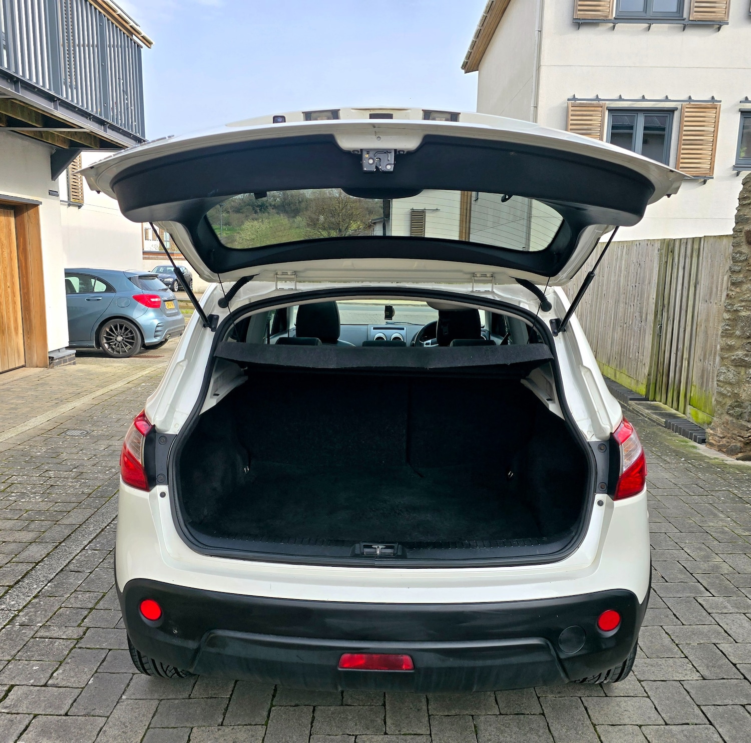 Used Nissan Qashqai 2013 for sale - 77881496: Photo 10