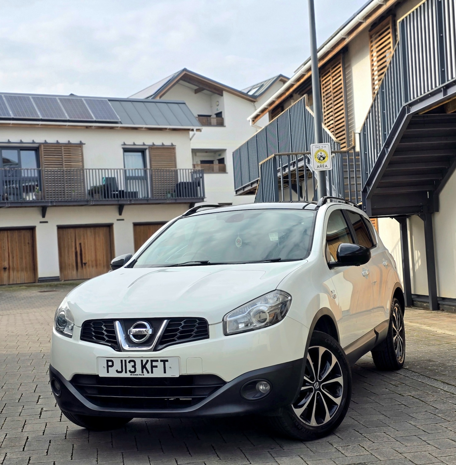 Used Nissan Qashqai 2013 for sale - 77881496: Photo 2