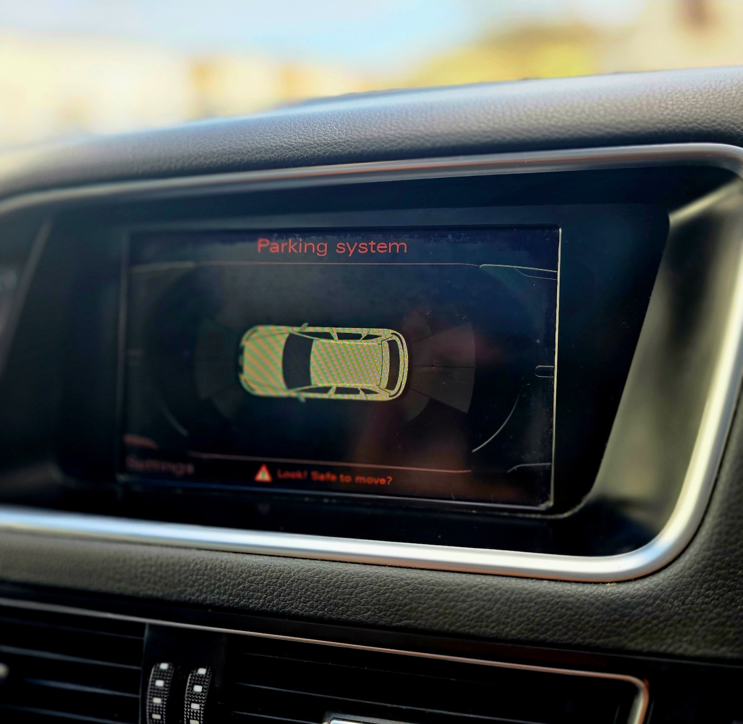 Used Audi Q5 2010 for sale - 77651711: Photo 16