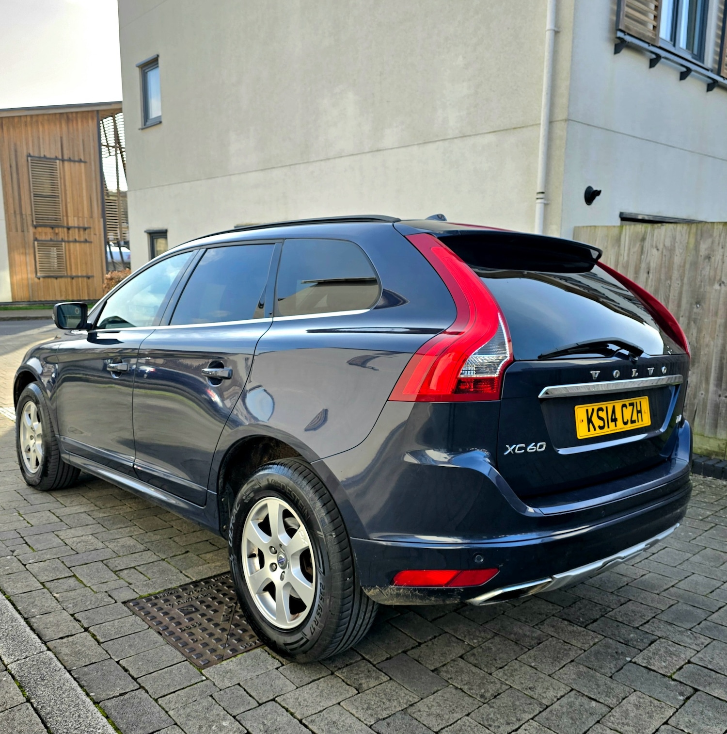 Used Volvo XC60 2014 for sale - 77729860: Photo 10