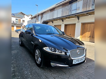 Used Jaguar XF 2015 for sale - 78373931: Photo
