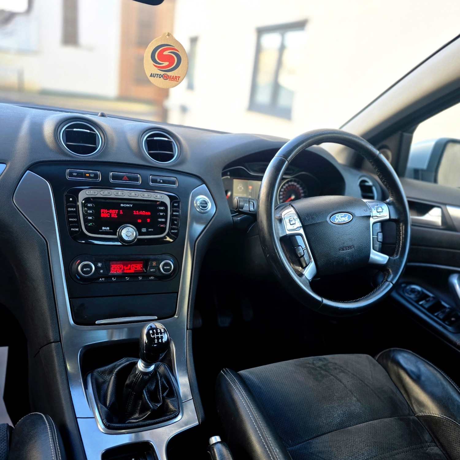 Used Ford Mondeo 2010 for sale - 77251421: Photo 14