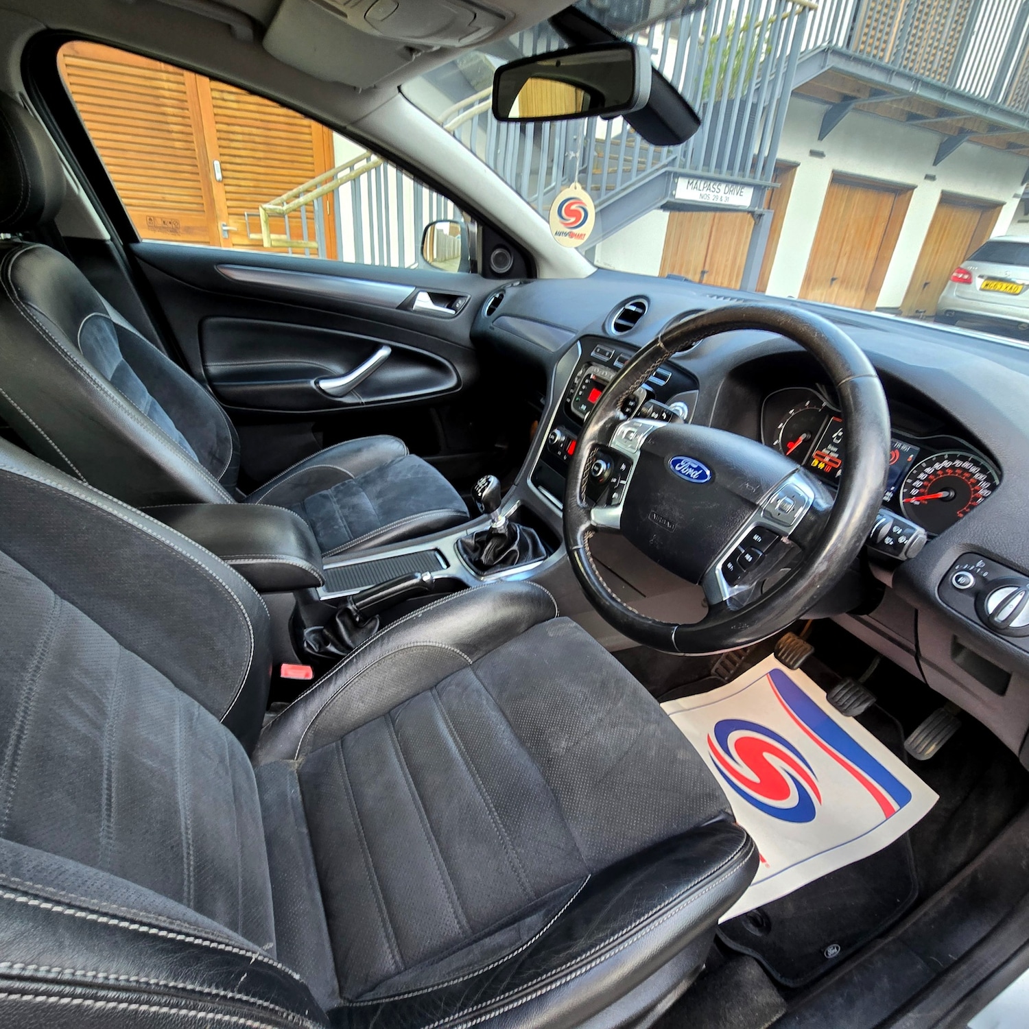 Used Ford Mondeo 2010 for sale - 77251421: Photo 17