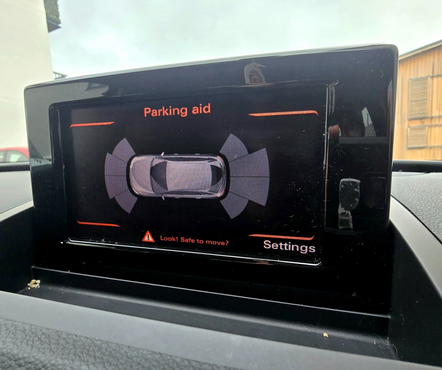 Used Audi Q3 2012 for sale - 77340600: Photo 12