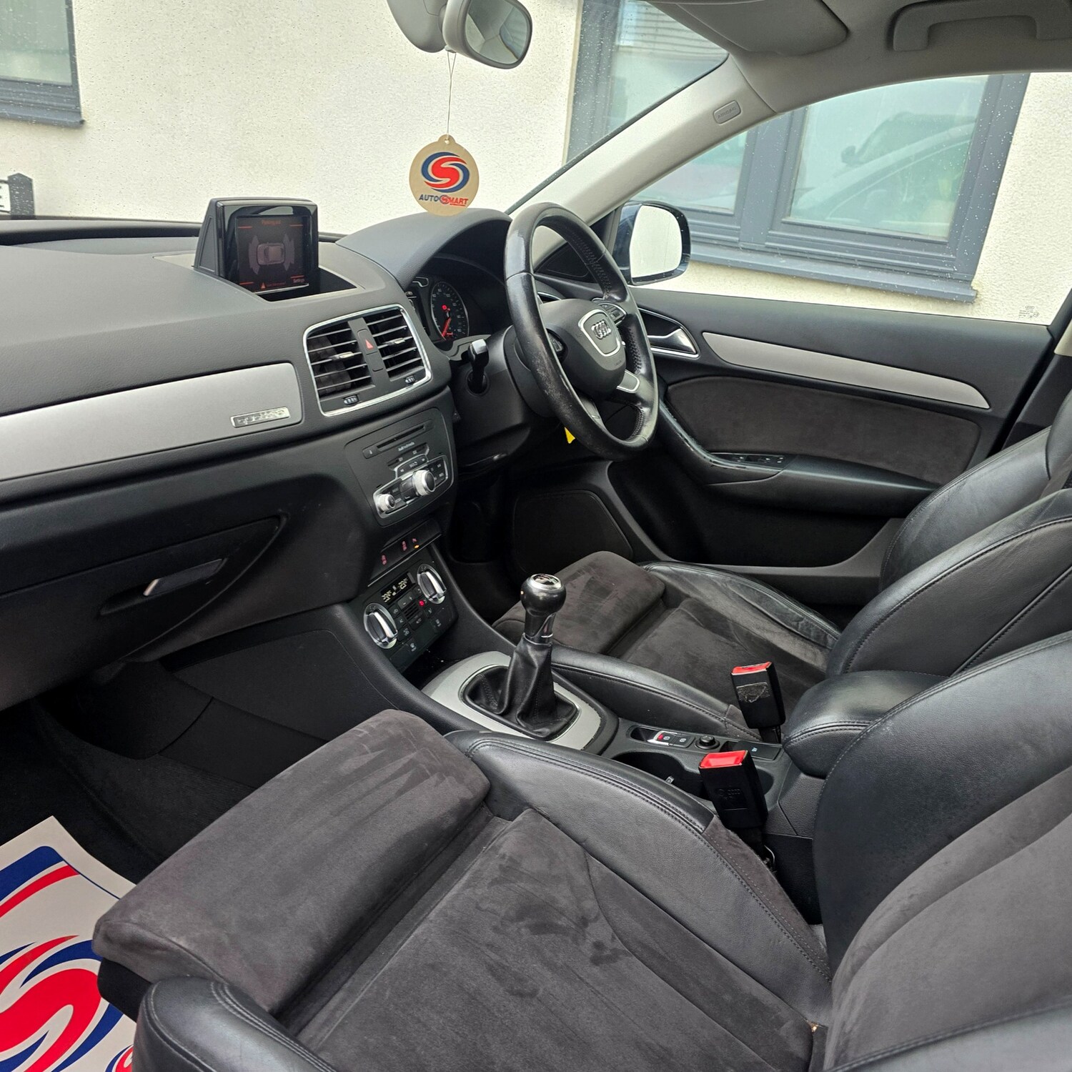 Used Audi Q3 2012 for sale - 77340600: Photo 19