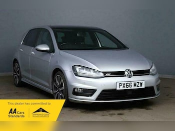 Used Volkswagen Golf 2016 for sale - 76399092: Photo