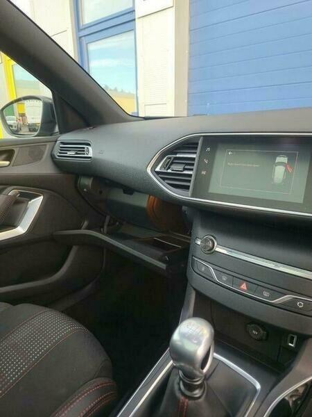 Used Peugeot 308 2017 for sale - 76398762: Photo 41