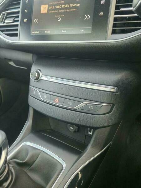 Used Peugeot 308 2017 for sale - 76398762: Photo 57