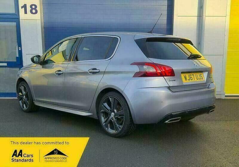 Used Peugeot 308 2017 for sale - 76996068: Photo 4