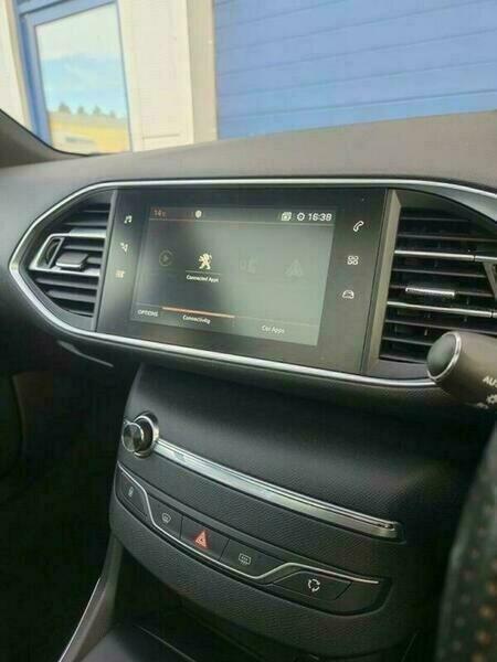 Used Peugeot 308 2017 for sale - 76996068: Photo 49