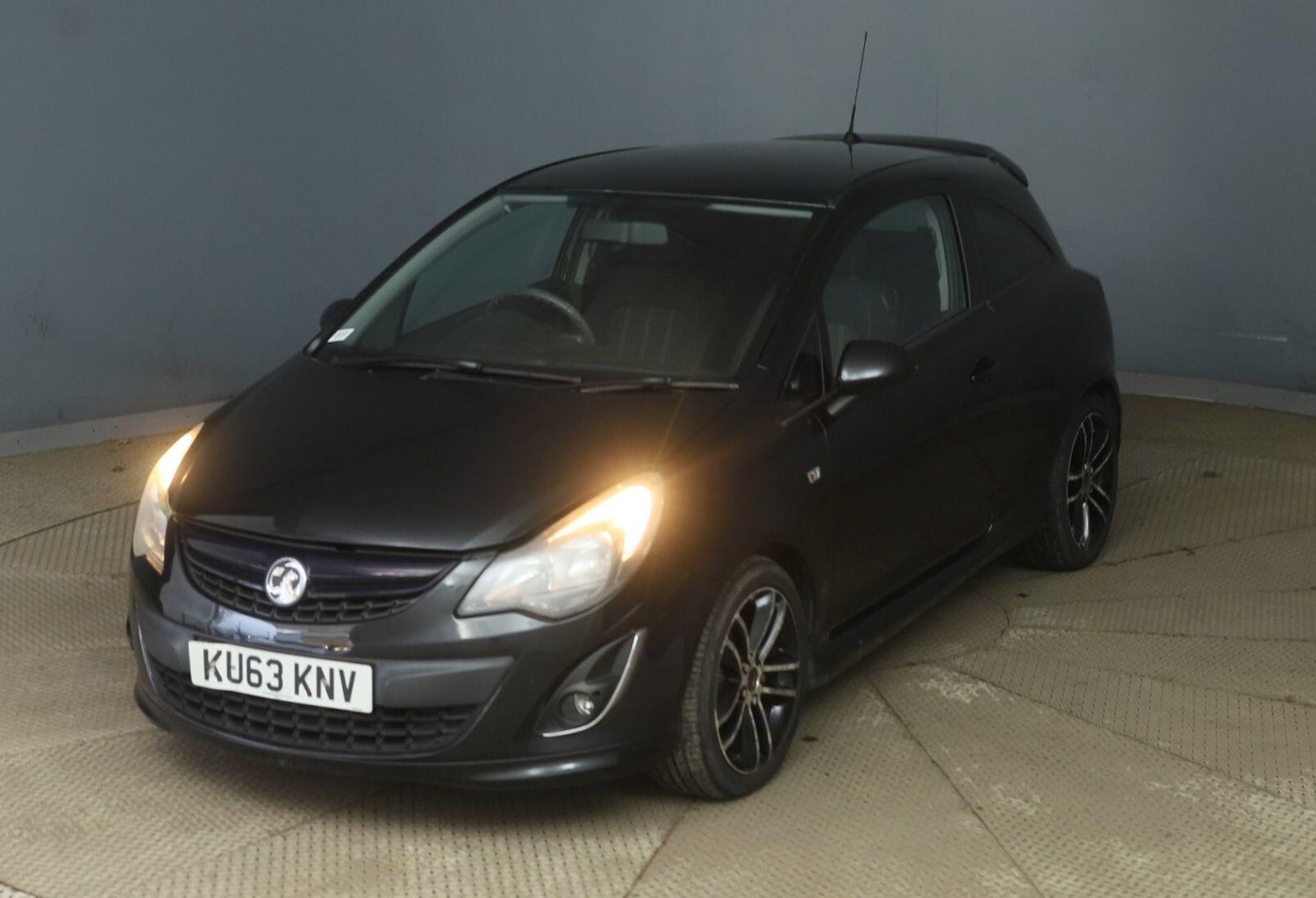 Used Vauxhall Corsa 2013 for sale - 76671682: Photo 4