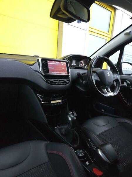 Used Peugeot 2008 2017 for sale - 76399000: Photo 18