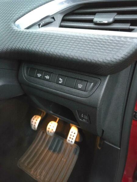 Used Peugeot 2008 2017 for sale - 76399000: Photo 24