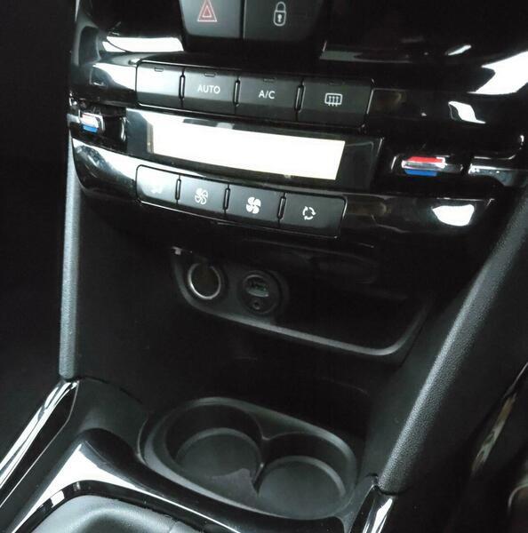 Used Peugeot 2008 2017 for sale - 76399000: Photo 26