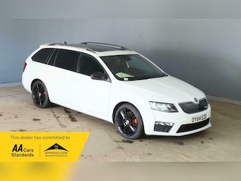 (64) - 2.0 TFSI vRS Euro 6 (s/s) 5dr