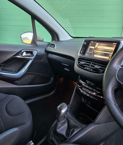 Used Peugeot 208 2013 for sale - 76398218: Photo 21