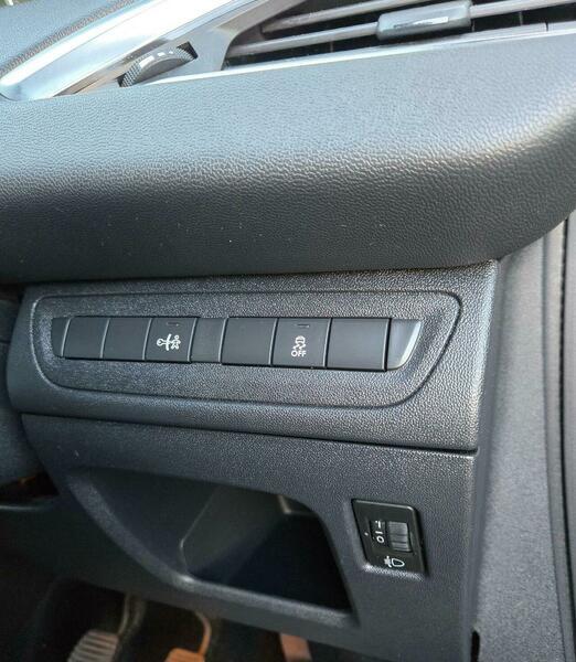 Used Peugeot 208 2013 for sale - 76398218: Photo 28