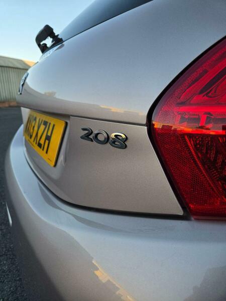 Used Peugeot 208 2013 for sale - 76398218: Photo 9