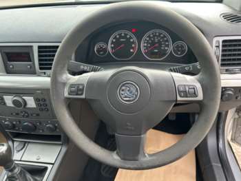 Used Vauxhall Vectra 2008 for sale - 74024055: Photo