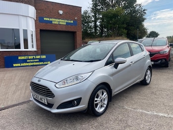 Used Ford Fiesta 2015 for sale - 75676162: Photo