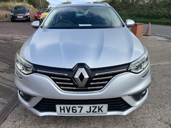 Used Renault Megane 2017 for sale - 79323485: Photo