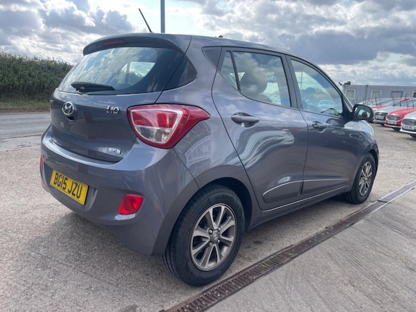 Used Hyundai i10 2015 for sale - 75572880: Photo 12