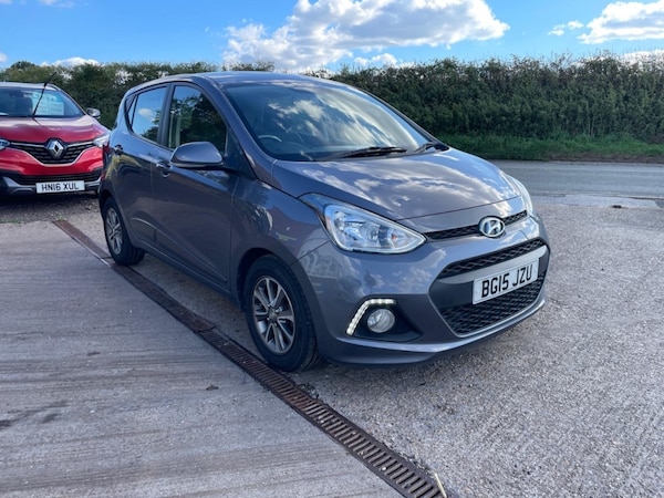 Used Hyundai i10 2015 for sale - 75572880: Photo 15