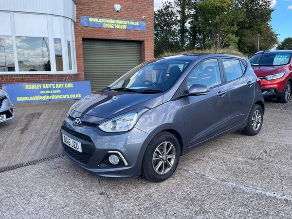 Used Hyundai i10 2015 for sale - 75572880: Photo 1