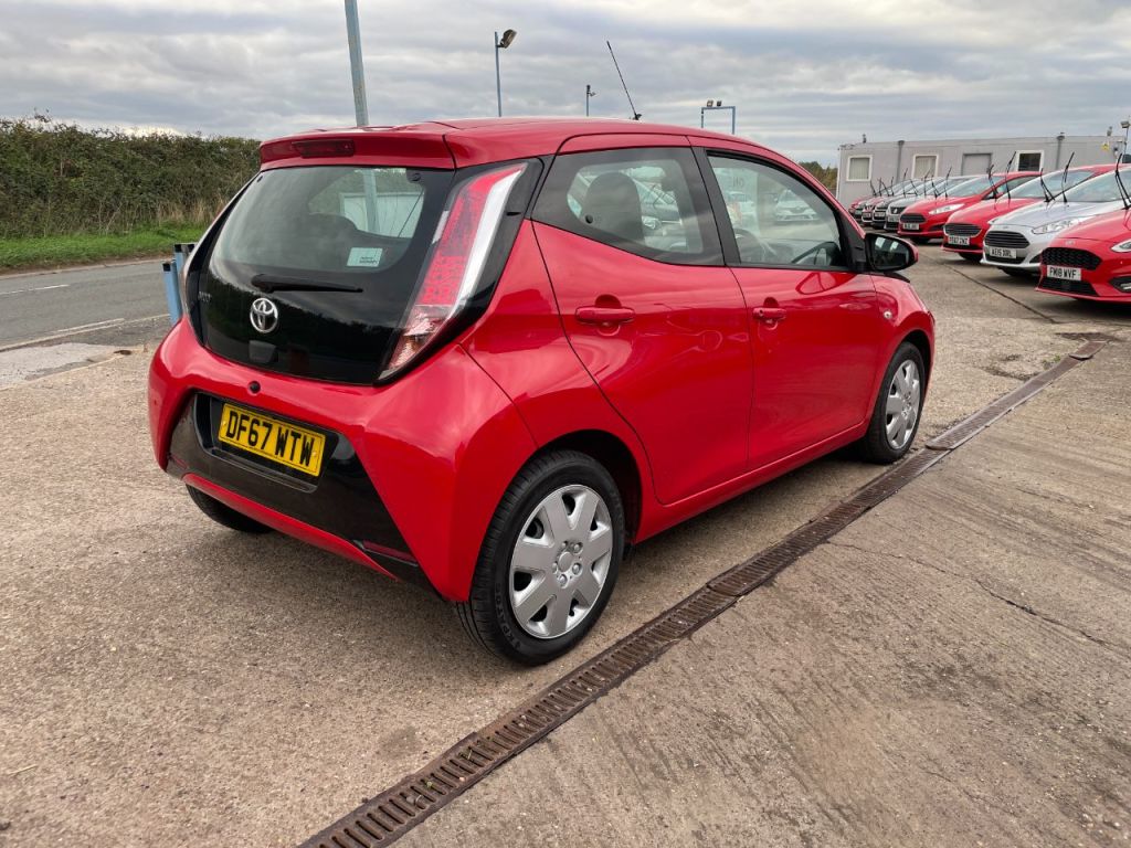 Used Toyota AYGO 2018 for sale - 76131980: Photo 10