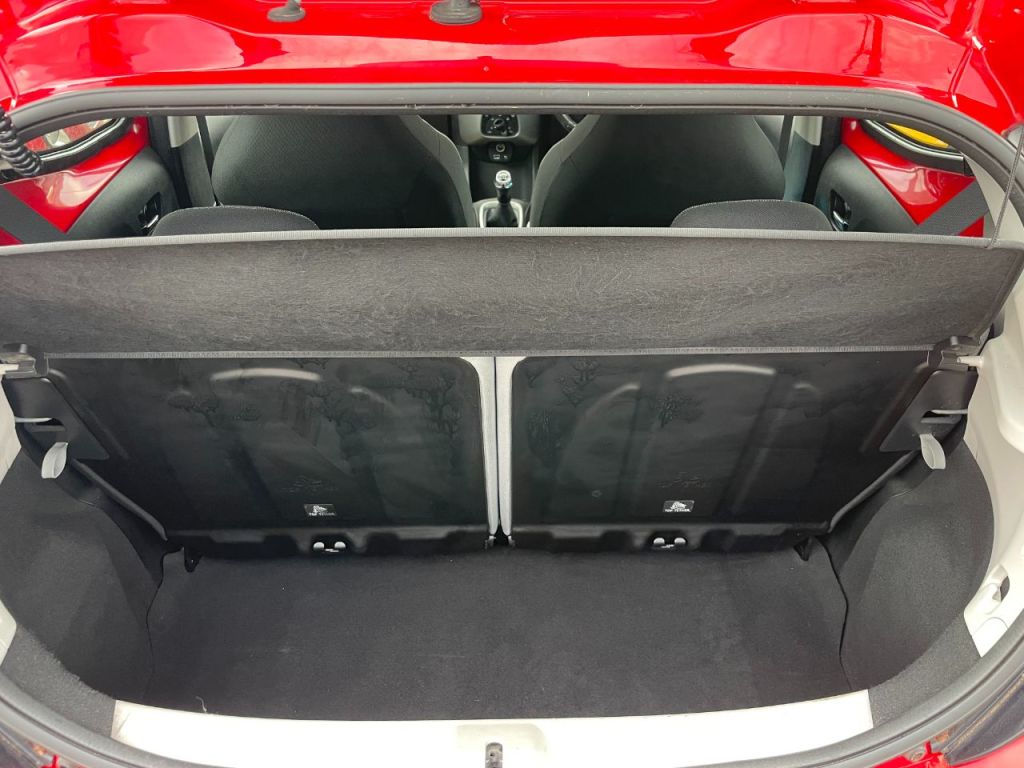 Used Toyota AYGO 2018 for sale - 76131980: Photo 9